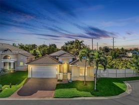 4807 Sw 34th Ave - Photo 1 of 1