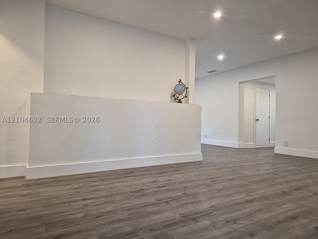 3038 Arthur St - Photo 3 of 35
