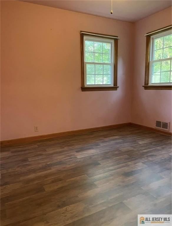 1601 W 7th St - Photo 6 of 14