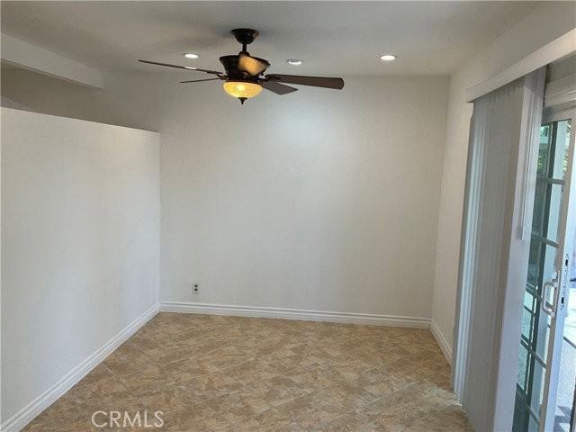 425 N Roni Ln - Photo 7 of 8