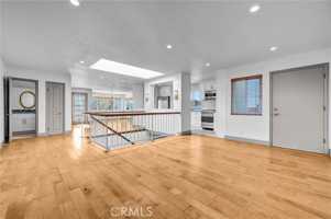 featured image of 17081 5th St