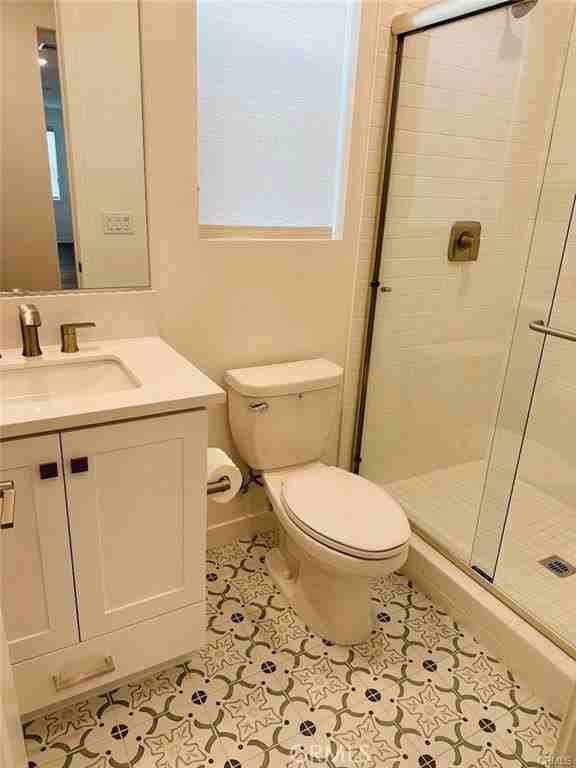 32445 Combine Dr - Photo 5 of 8