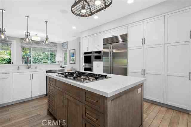 11 Bellevue - Photo 4 of 8