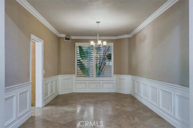 27752 Manor Hill Rd - Photo 3 of 7