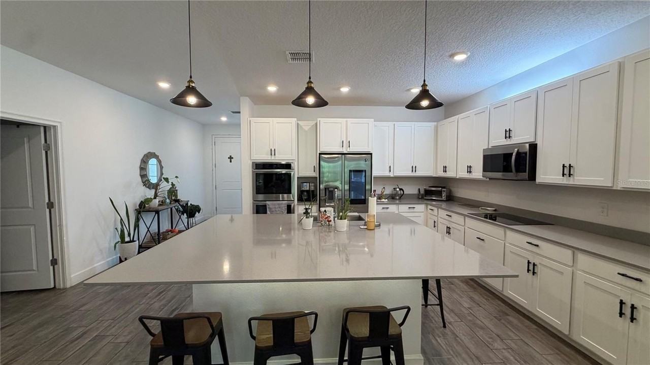 17896 Passionflower Cir - Photo 7 of 36