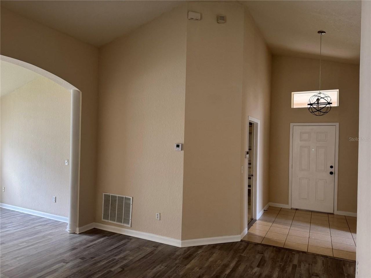 2958 Conner Ln - Photo 4 of 26