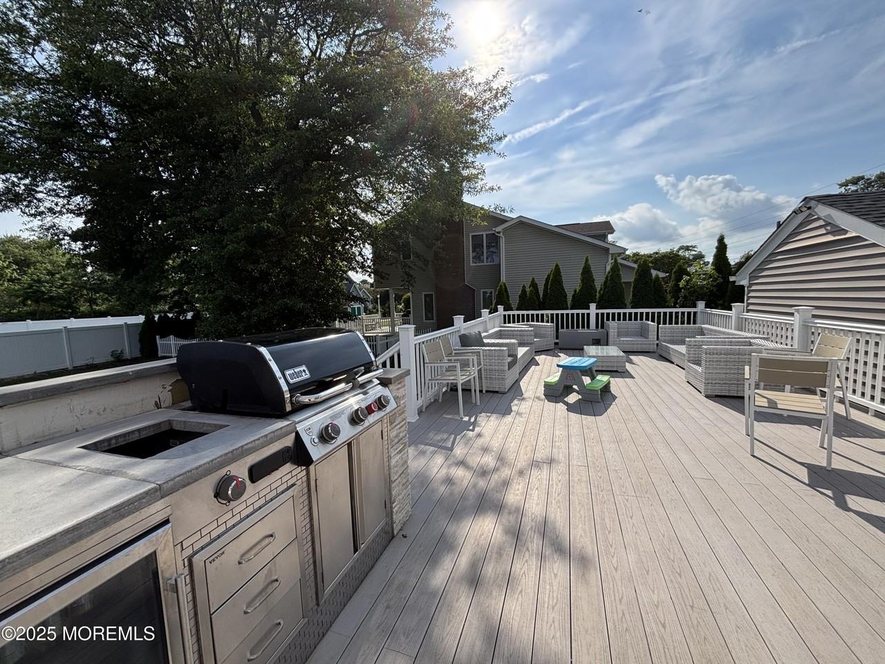 516 2nd Ave - Photo 6 of 50