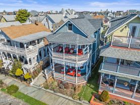 49 Franklin Ave - Photo 1 of 1