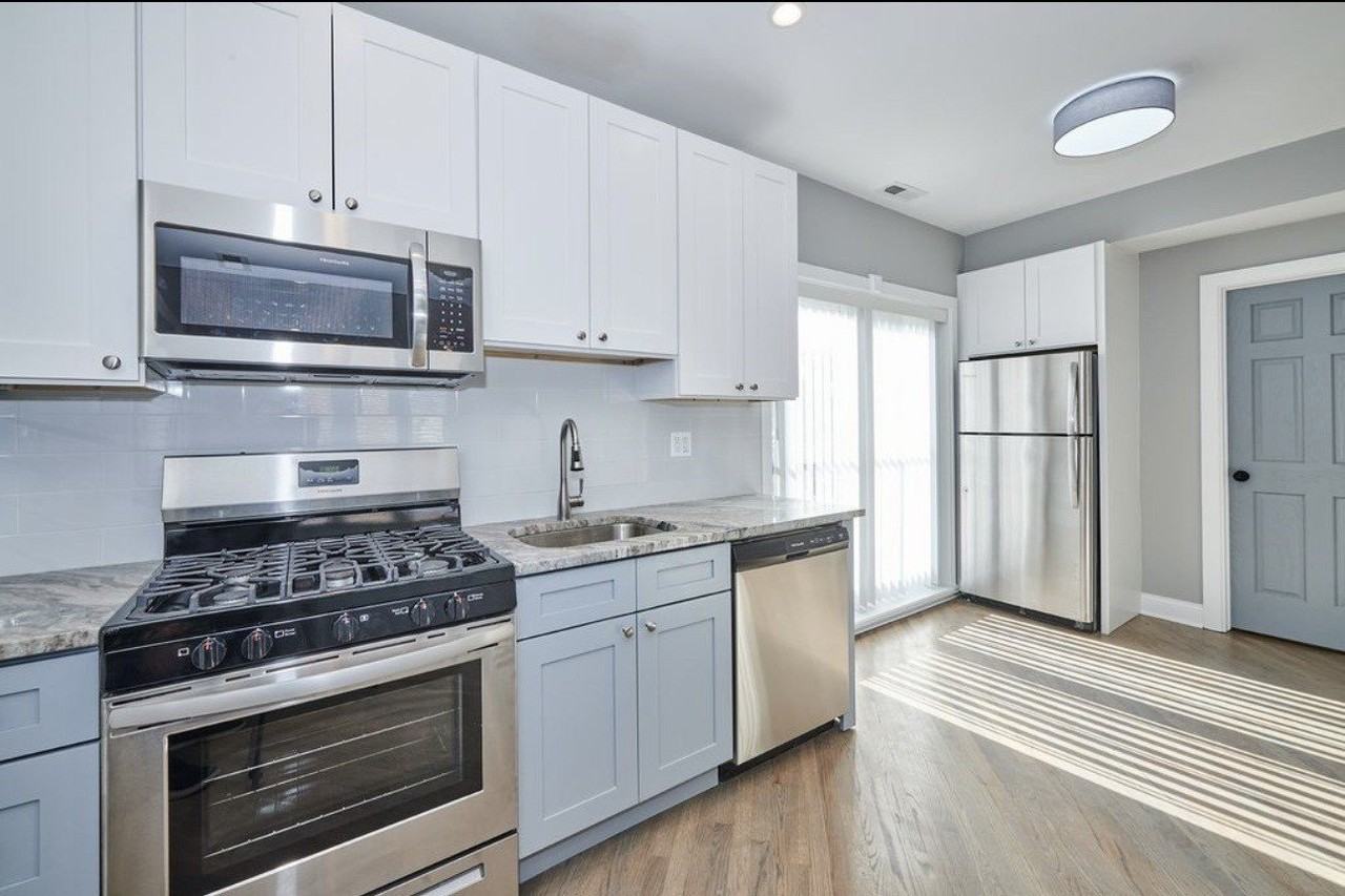 5703 W Seminole St #1 - Photo 3 of 12