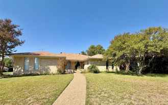 8405 Lullwater Dr - Photo 1 of 1
