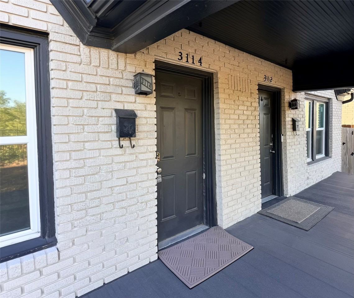 3114 Frazier Ave - Photo 2 of 14