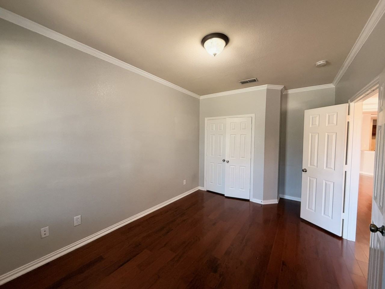 5016 Rushden Rd - Photo 3 of 28
