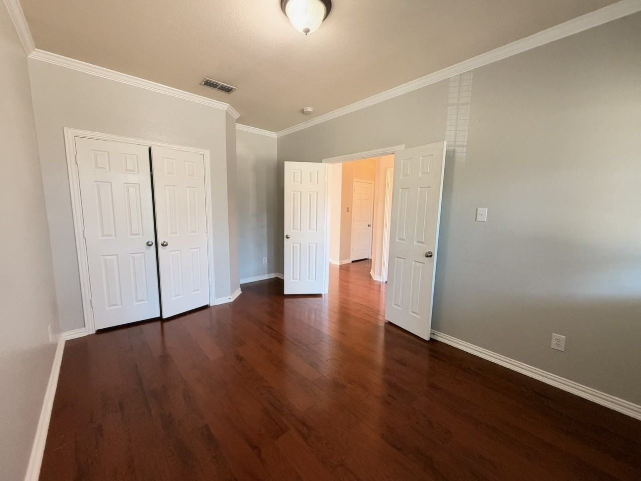 5016 Rushden Rd - Photo 4 of 28
