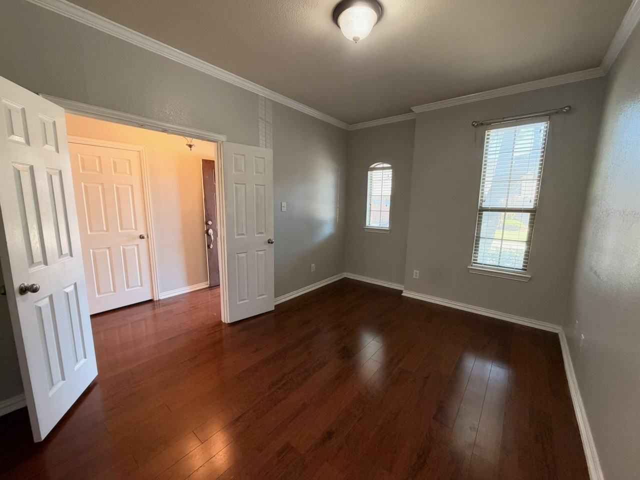 5016 Rushden Rd - Photo 5 of 28