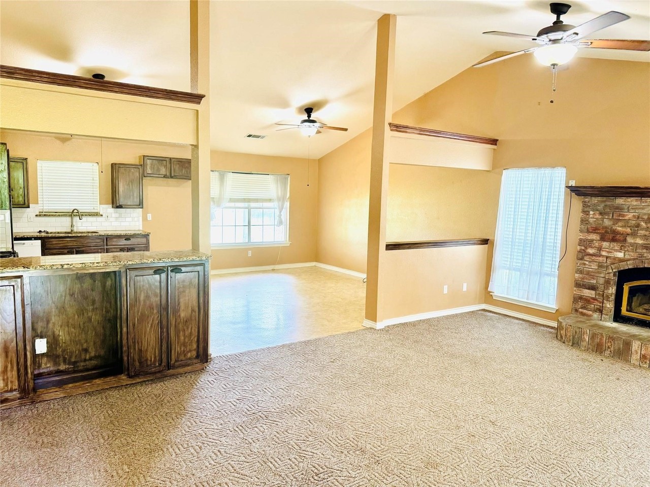 12875 Westover Ln - Photo 5 of 10