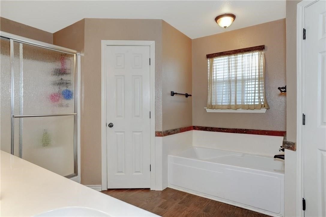 12875 Westover Ln - Photo 7 of 10