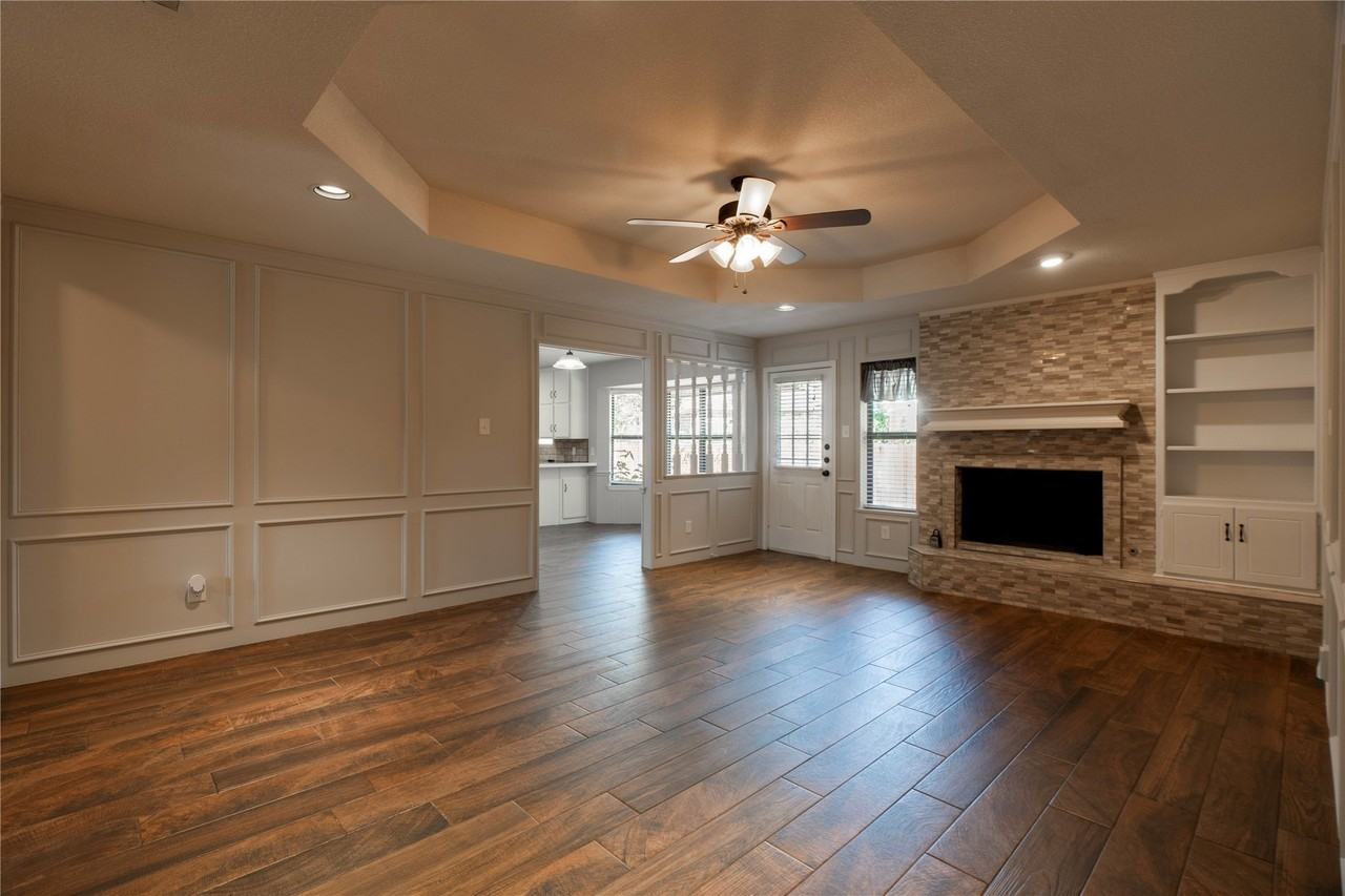 2617 Nantucket Ct - Photo 3 of 26