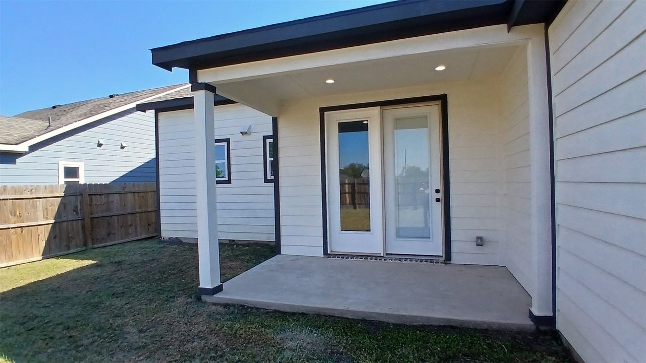 1700 E 10th Ave - Photo 5 of 24
