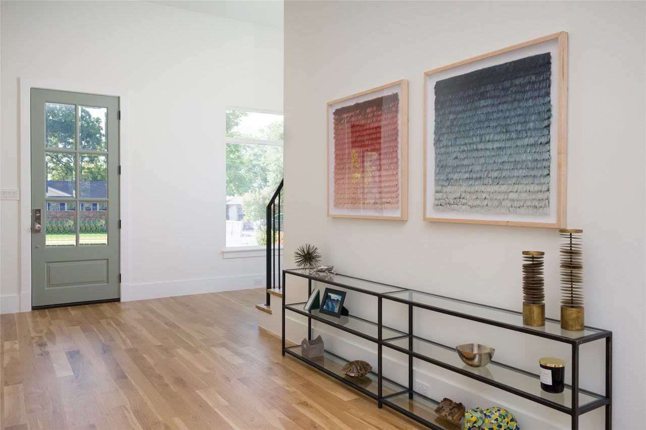 9315 Lenel Pl - Photo 3 of 26