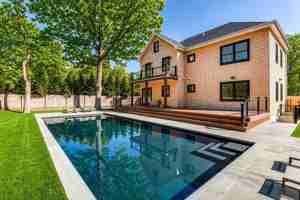 featured image of 768 Sag Harbor Tpke