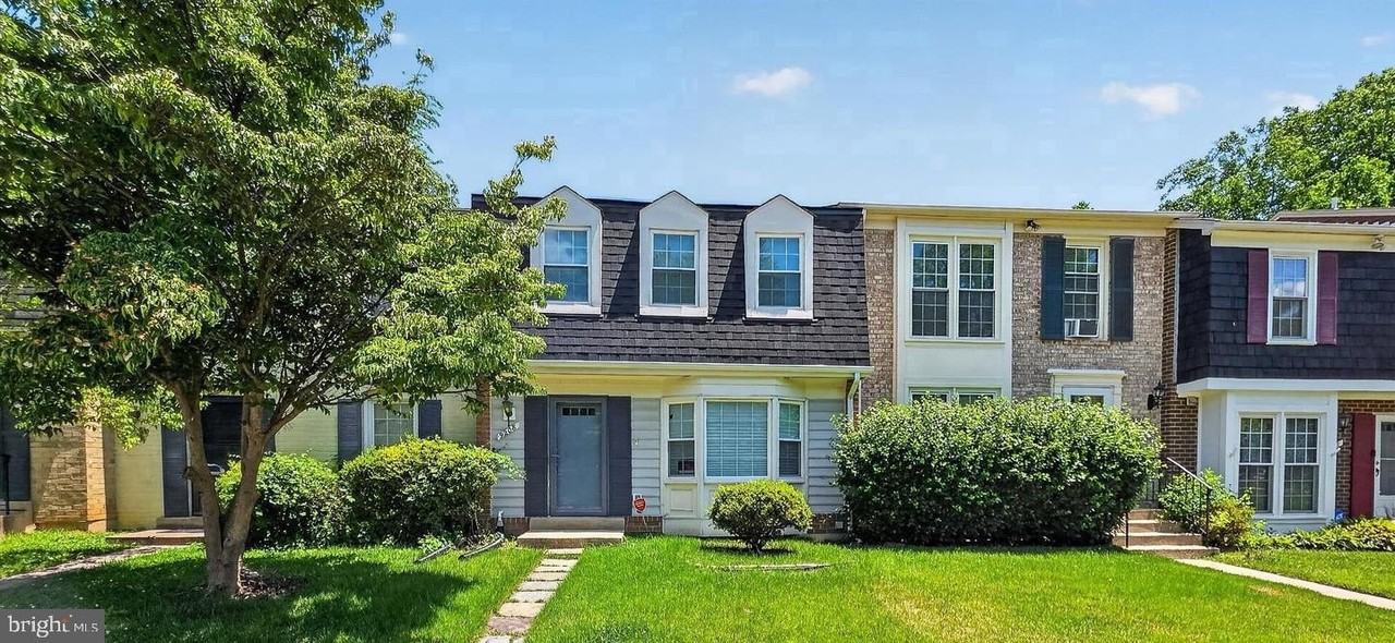 9208 Weathervane Pl - Photo 2 of 37