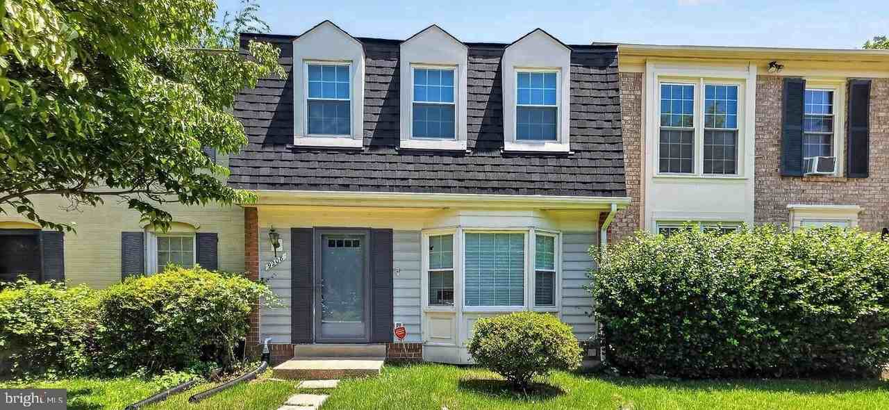 9208 Weathervane Pl - Photo 5 of 37