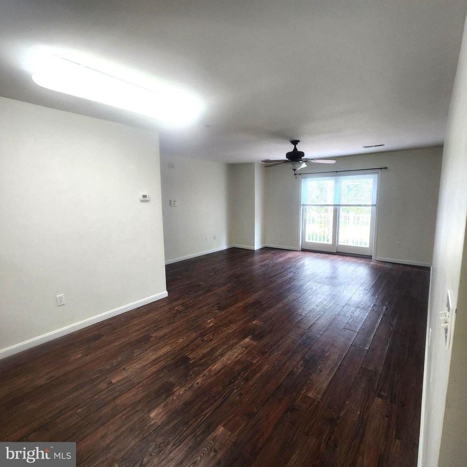 1520 Postal Rd #202 - Photo 4 of 10