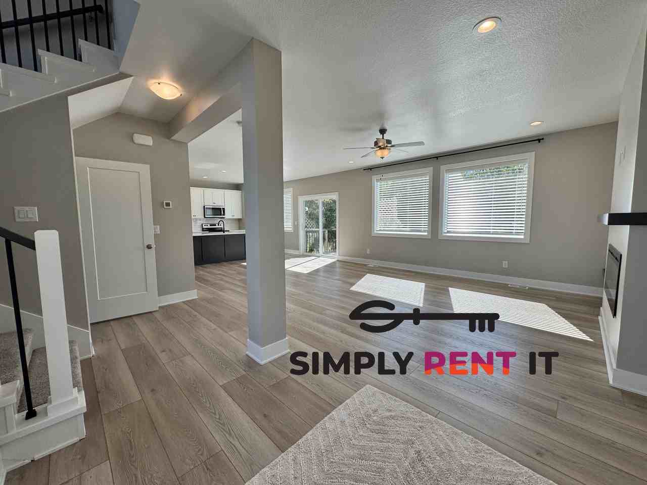 5820 Allerton Dr - Photo 5 of 37