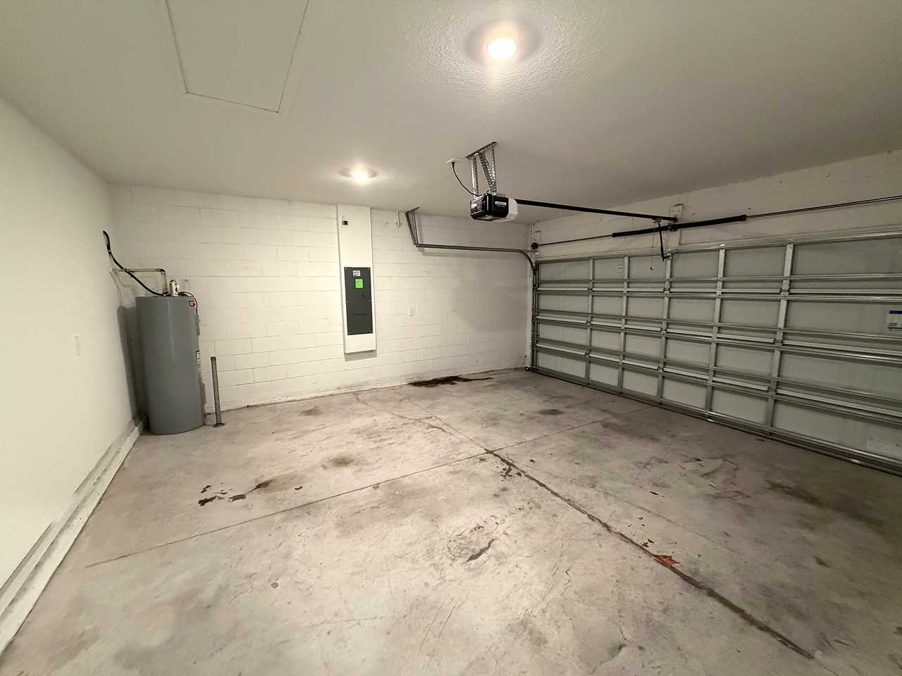 1497 Cumberland Ave - Photo 5 of 15
