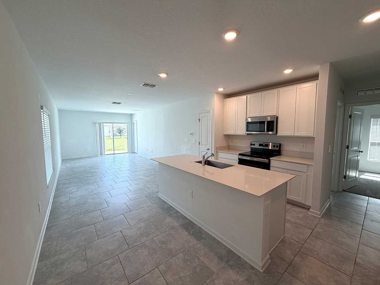 1497 Cumberland Ave - Photo 6 of 15