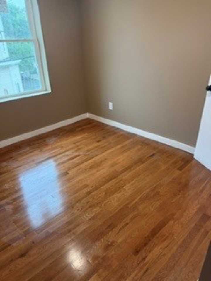 132 Congress Ave #2 - Photo 2 of 6