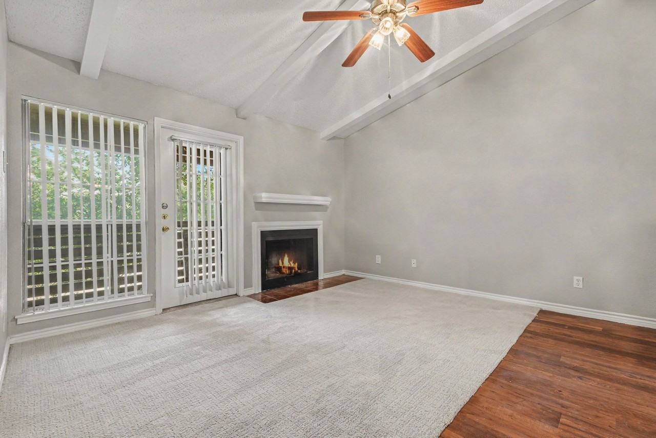 3607 W Northgate Dr #213 - Photo 3 of 21