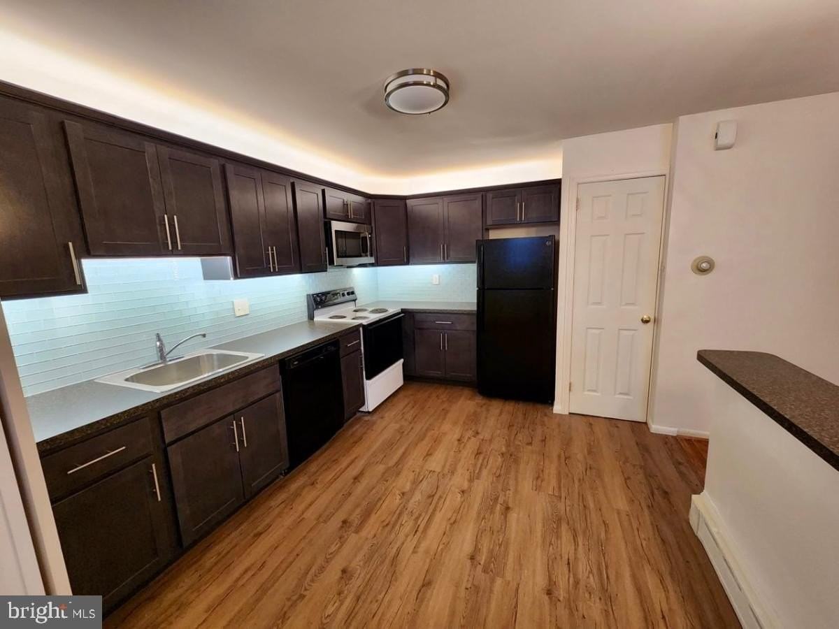 1069 Colwell Ln ## 2 - Photo 7 of 9