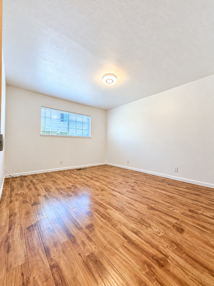 43120 Starr St #2 - Photo 7 of 18