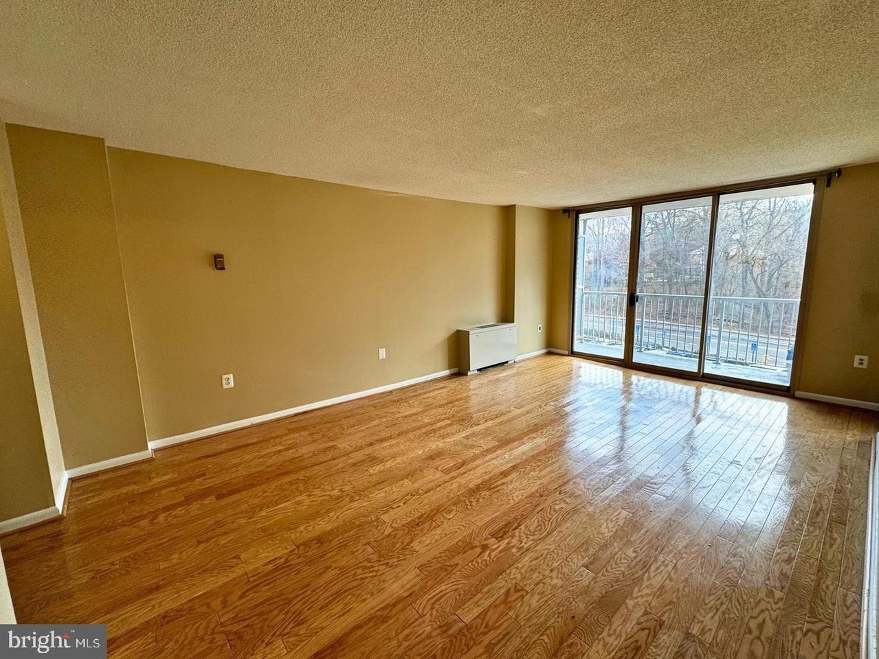 2500 N Van Dorn St #316 - Photo 6 of 26