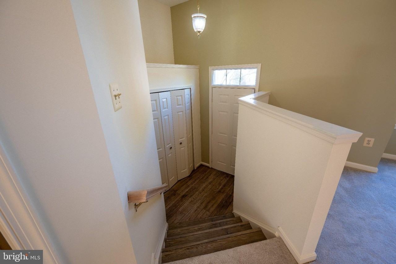 47679 Comer Sq - Photo 2 of 22