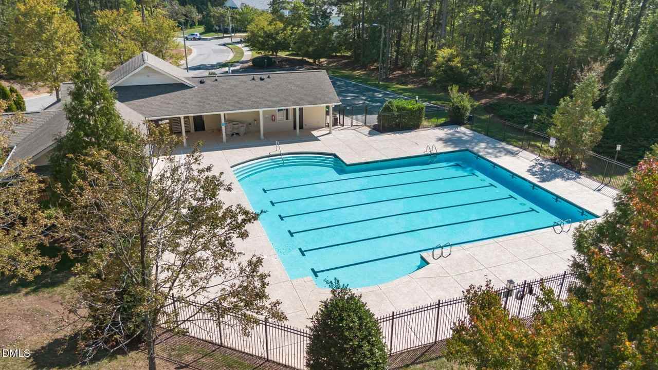 3565 Sugar Tree Pl - Photo 3 of 32