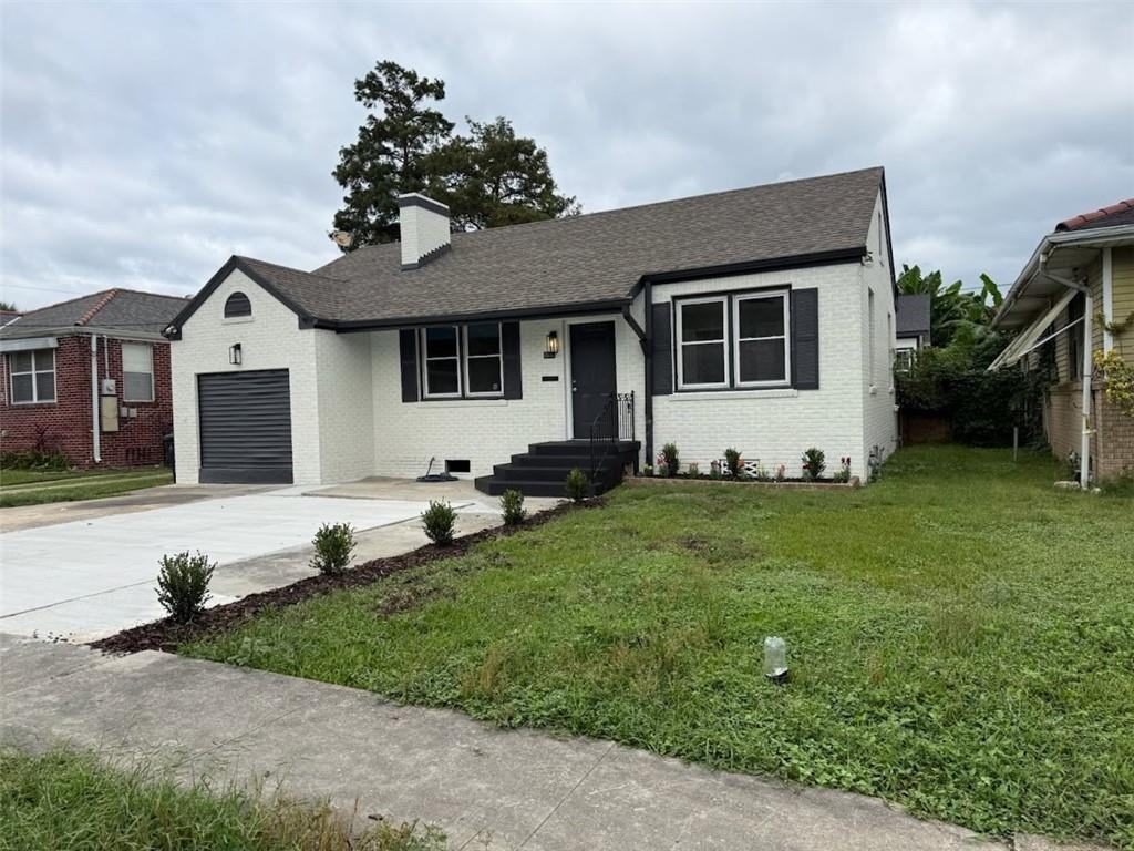 5779 Vermillion Blvd - Photo 2 of 19
