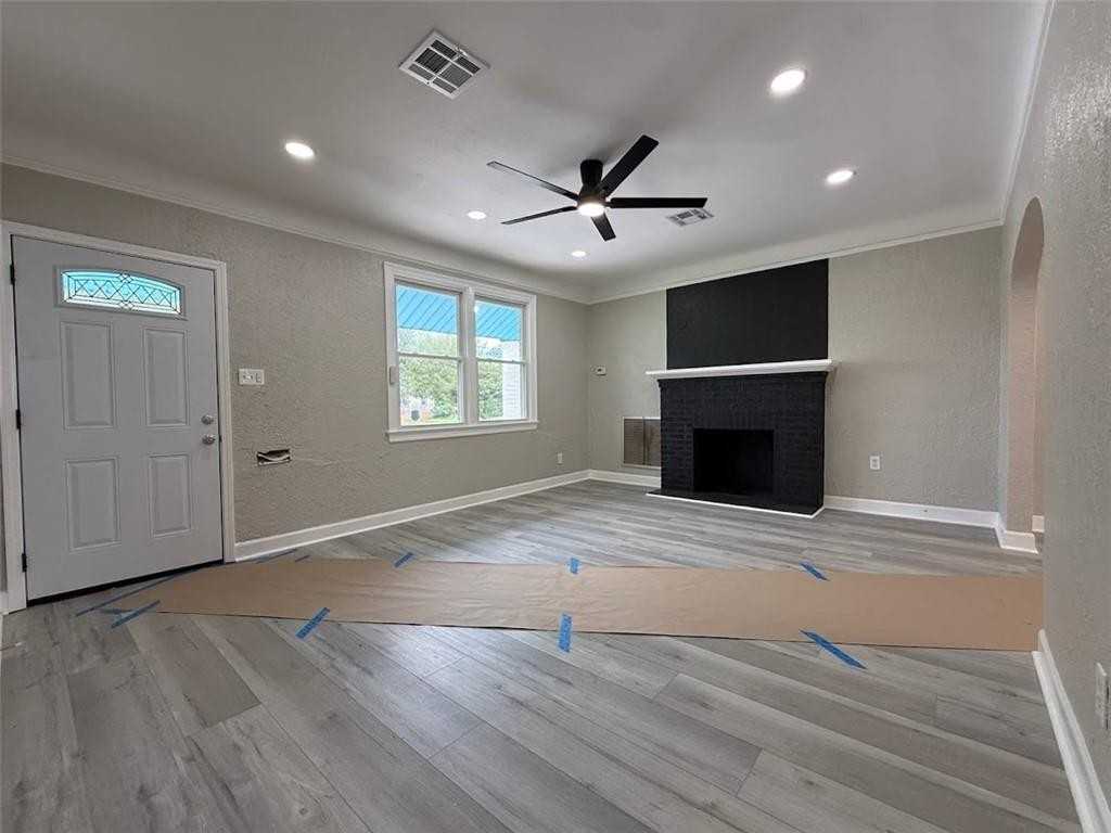 5779 Vermillion Blvd - Photo 5 of 19