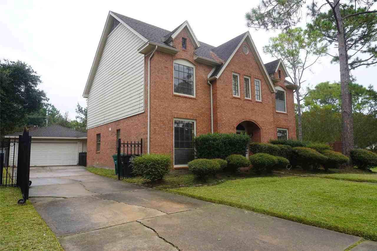14423 Redbud Valley Trl - Photo 2 of 27