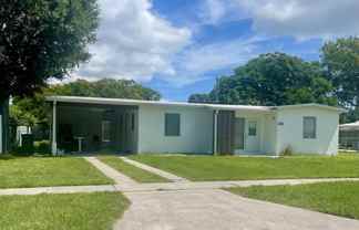 141 Se Bonita Ct - Photo 1 of 1