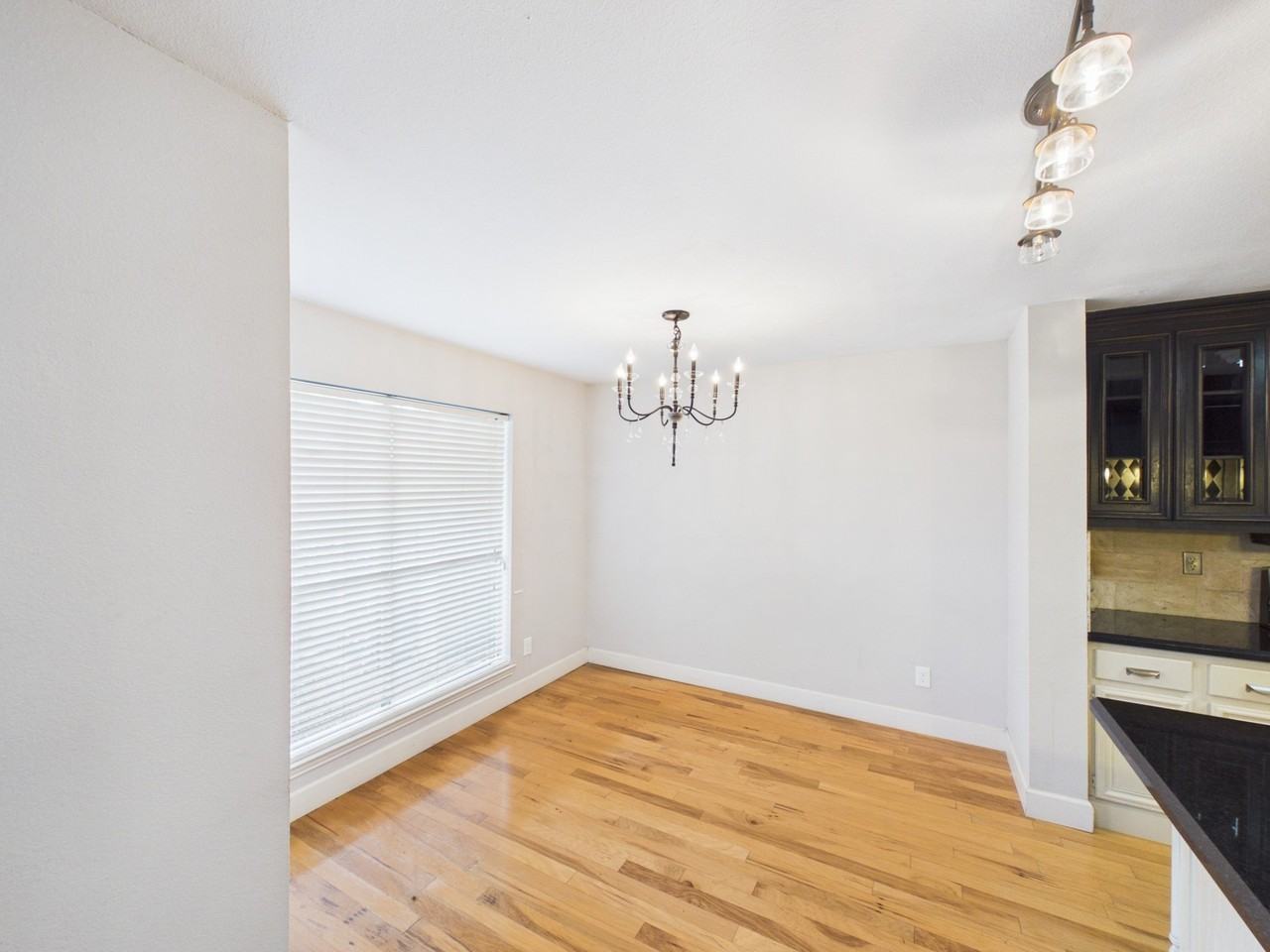 15938 Seahorse Dr Unit 275 - Photo 7 of 38