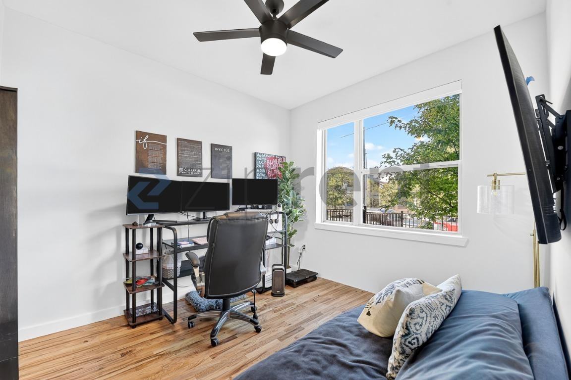 4204 San Jacinto St #107 - Photo 5 of 30