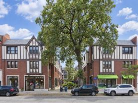 896 N Green St #B06 - Photo 1 of 1