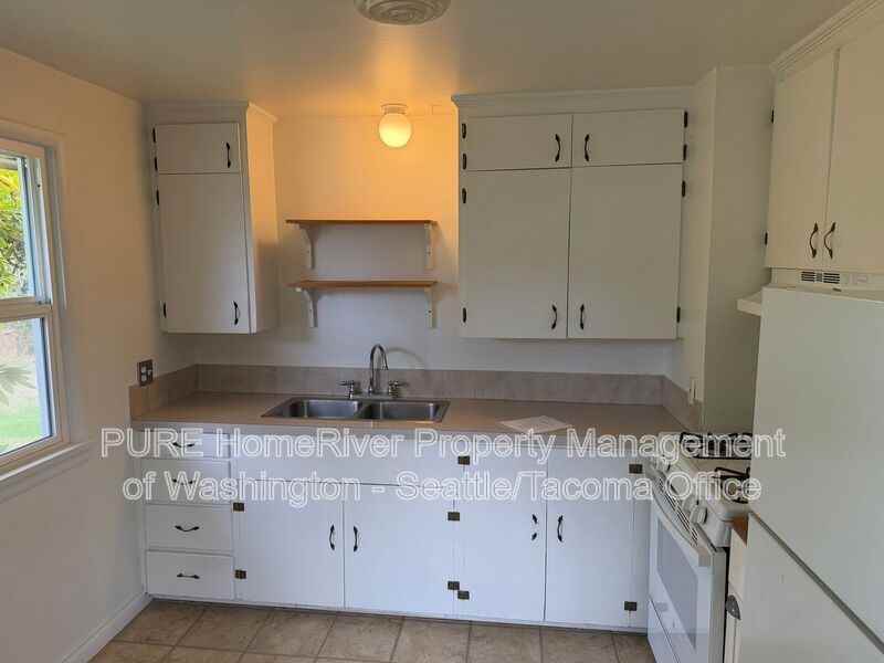 3540 Sw Austin St - Photo 2 of 21
