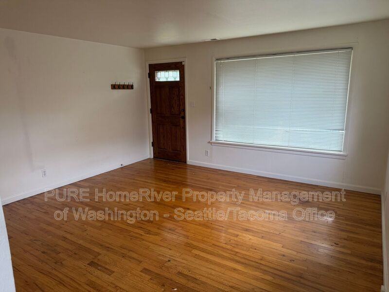 3540 Sw Austin St - Photo 4 of 21
