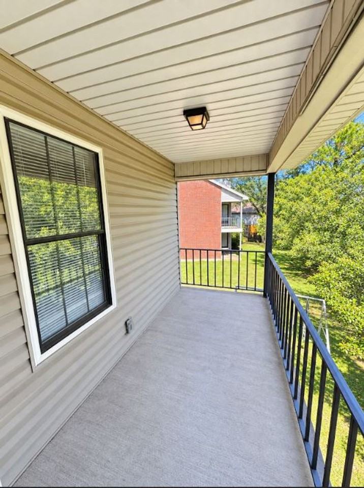 577 Eastdale Rd S - Photo 4 of 8