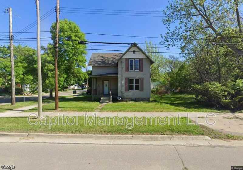 426 W Oakland Ave - Photo 2 of 2