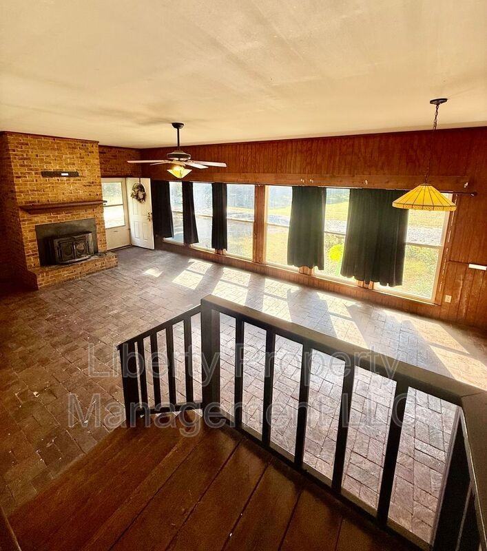 792 Gilchrist Rd - Photo 3 of 16