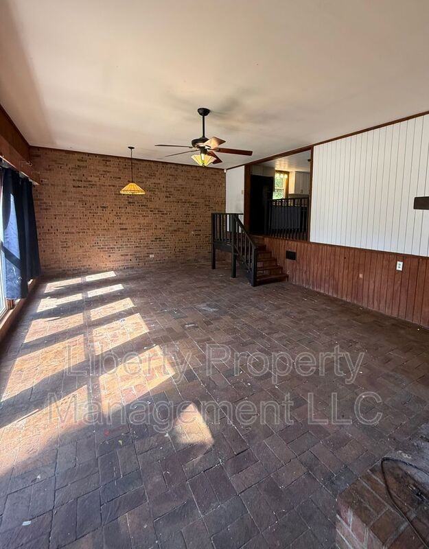 792 Gilchrist Rd - Photo 4 of 16